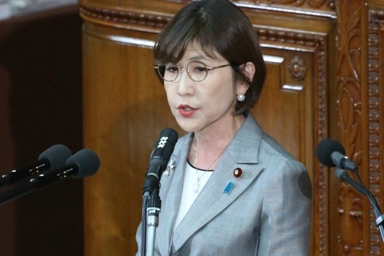 稲田朋美・元防衛相、政治資金約156万円でバレンタイン支出疑惑　エルメス、バーニーズニューヨーク